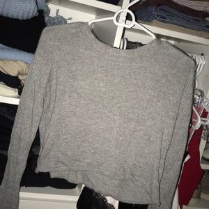 Brandy Melville sweater